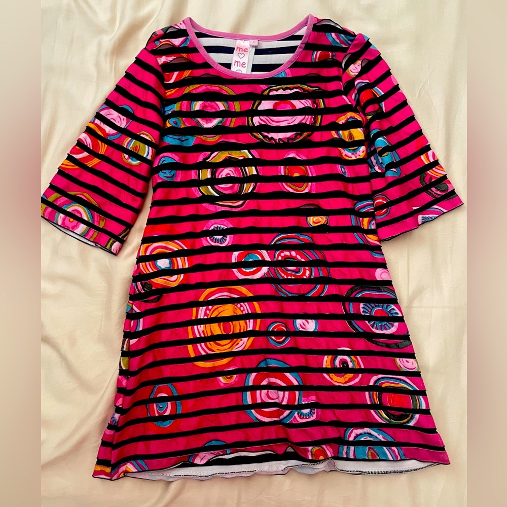 Adorable girls dress!